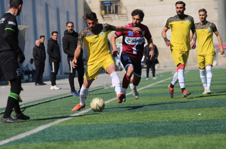 پایان لیگ برتر بزرگسالان تهران با صعود رعد پدافند و توانا