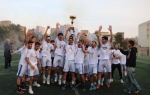 احسان ری قهرمان لیگ برتر بزرگسالان تهران شد